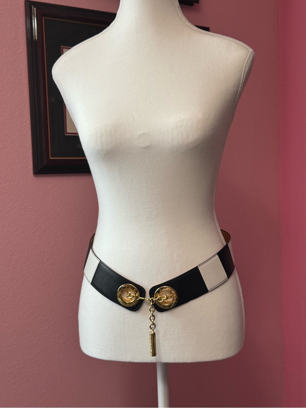 Celine-Black & White Panel Waist Belt with Gold Chain Accent- size 80 (euro) - Picture 2 of 13